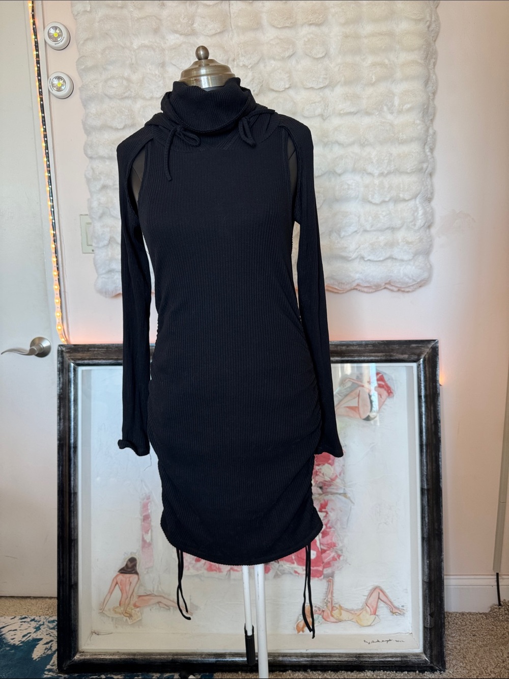 Darker wavs , dolls kill .. Black Long-Sleeve Turtleneck Cutout Drawstring Dress